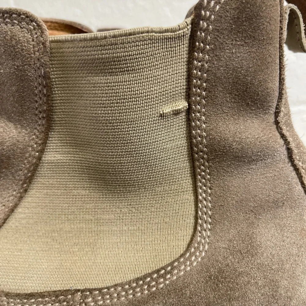 John‎ Varvatos Brown Suede Chelsea Boots Crepe Sole Pull On Men's Size 9 M